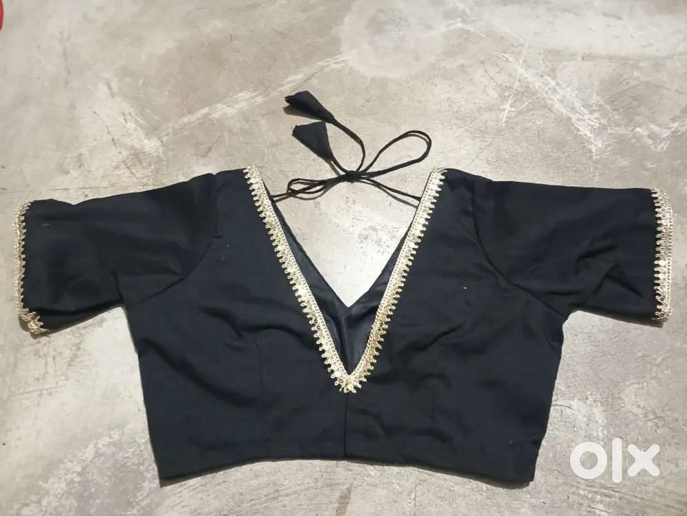 রেডিমেড ব্লাউজের কাজের জন্য মেকার লাগবে