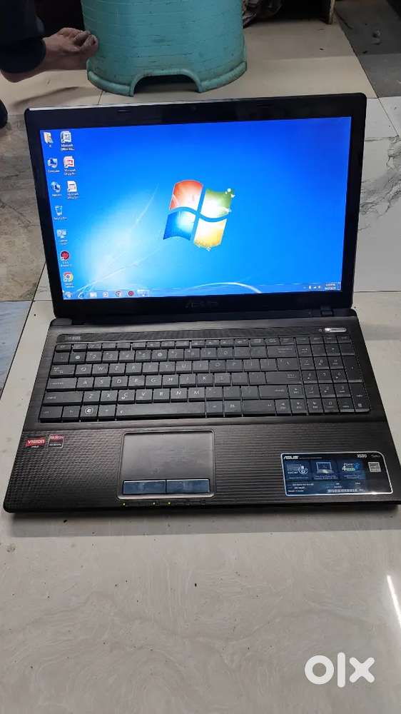 Asus laptop AMD dual core 8gb ram 500gb hdd 16inch led charger