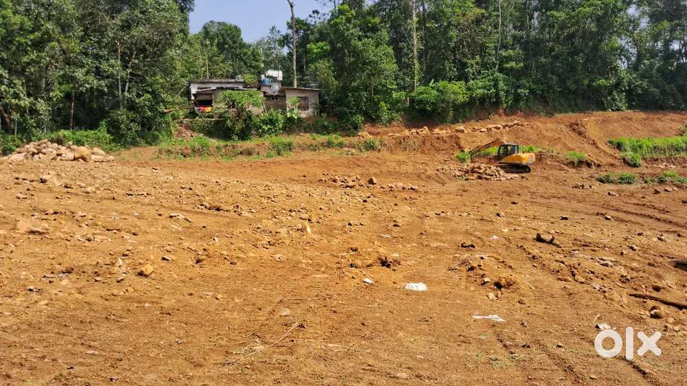 15 & 10 cent plot for sale near ponkunnam-manakattu temple