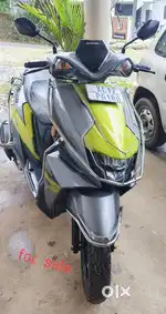 Suzuki avenis showroom condition