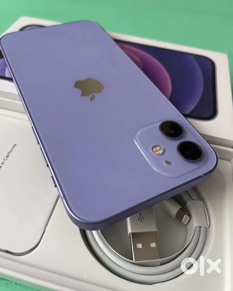 QSelling my 6 months old iphone 12 need urgent money