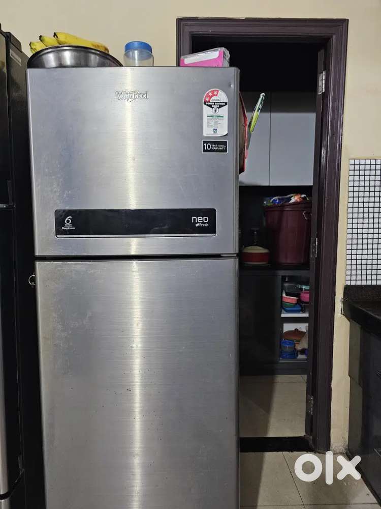 Whirlpool 335 double door fridge
