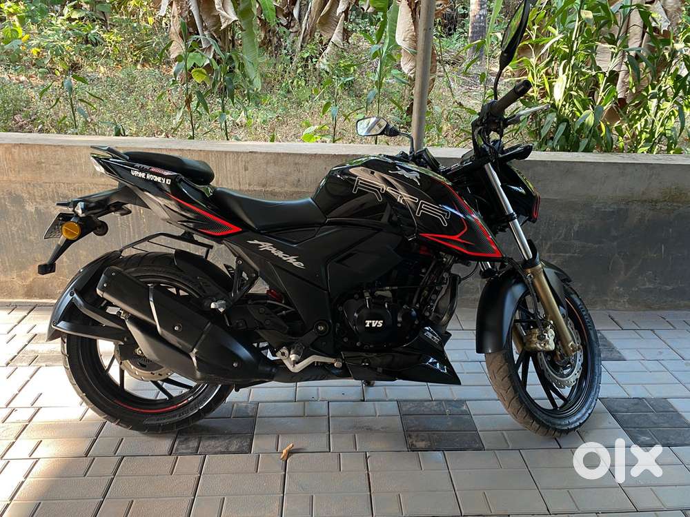 TVS Apache RTR 200 4v