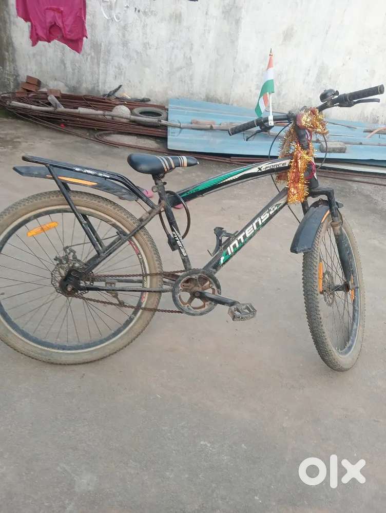 Dual disk brakes shock off cycle