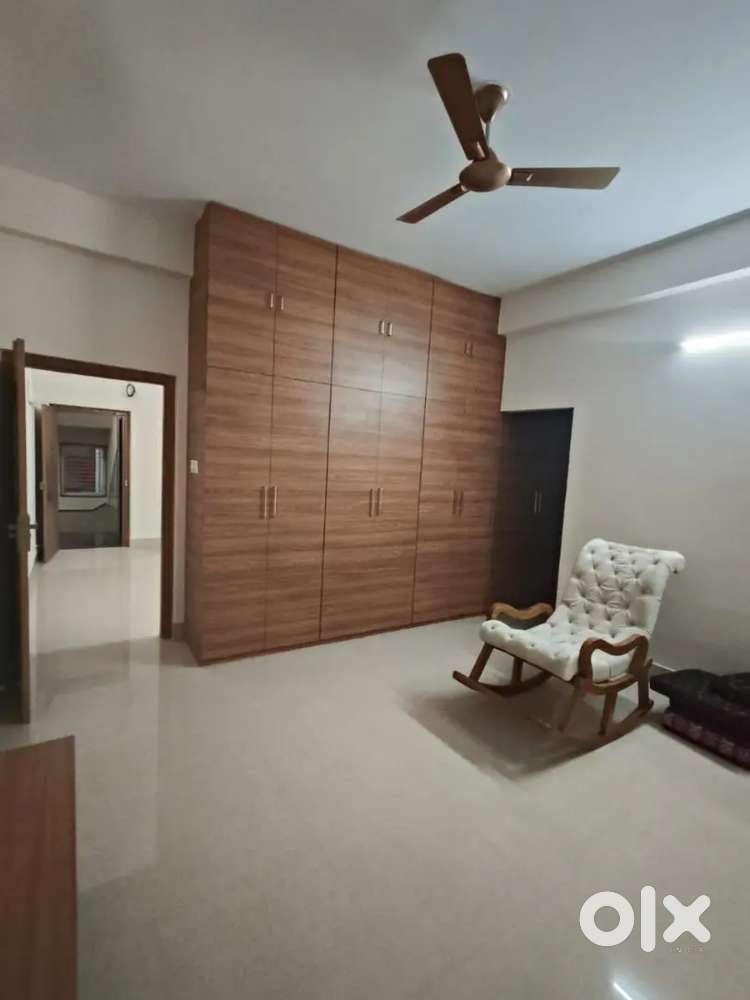 Jayadev vihar semi furnished only for family