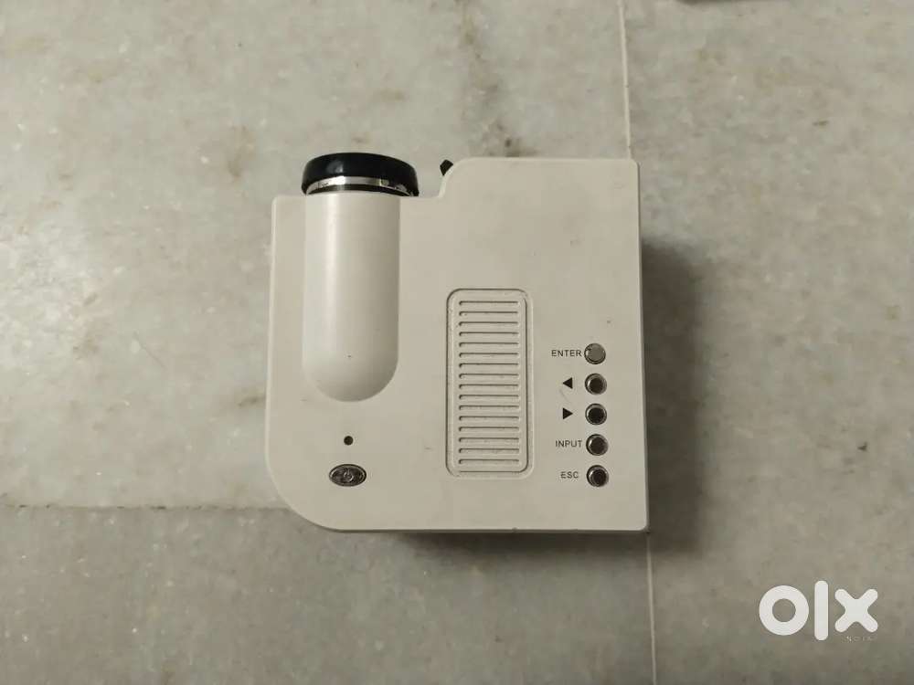 ZYNC LED projector