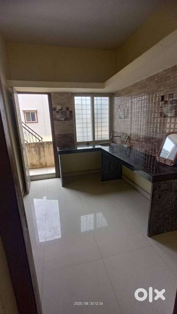1HK is semi furnished available on rent immediate possession for all