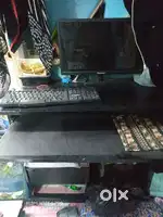 Pc for sell with monitor and computer table