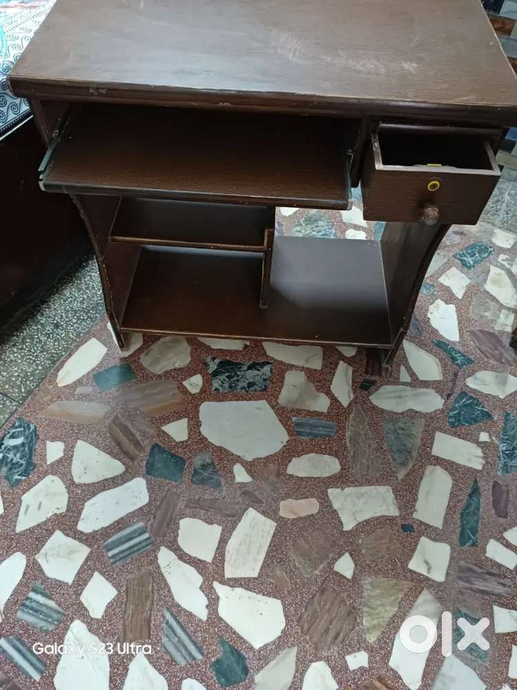 Computer/ Study Table