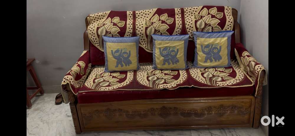 Shegun sofa sale