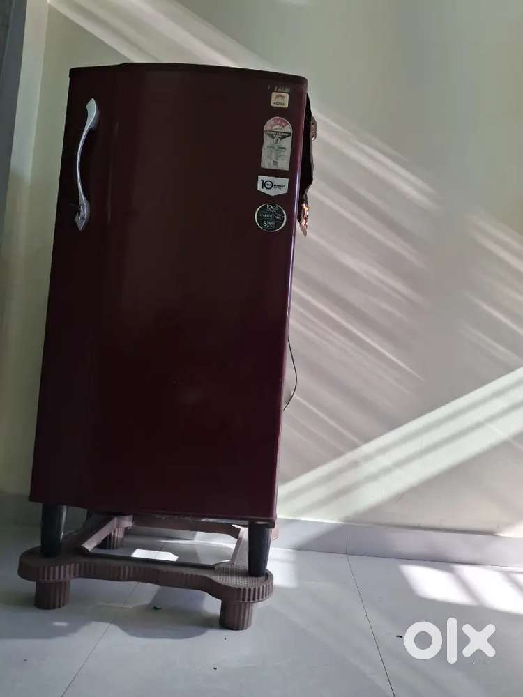 Selling godrej fridge .