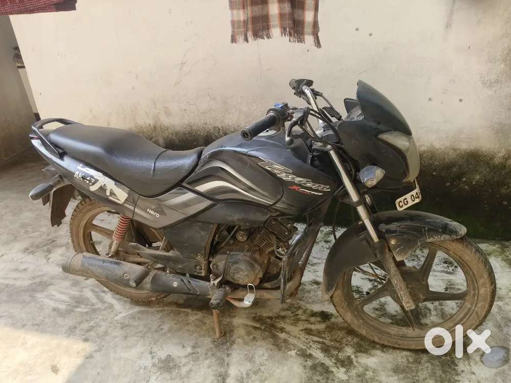 Sports bike lena hai krke bech rha hu gadi mai koi problem nhi hai