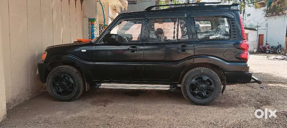 Mahindra Scorpio Classic 2013