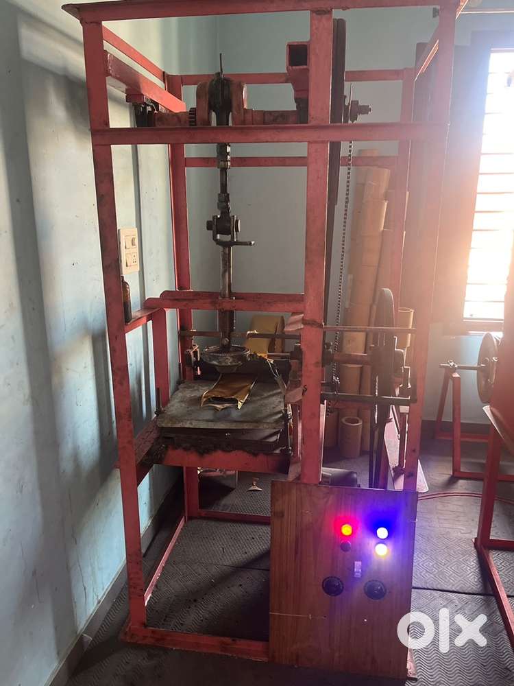 Disposable Making Machine with demand of 35000/- rs