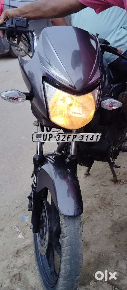 Selling my Honda Shine 125 cc. Model 2014. In Good Running Condition