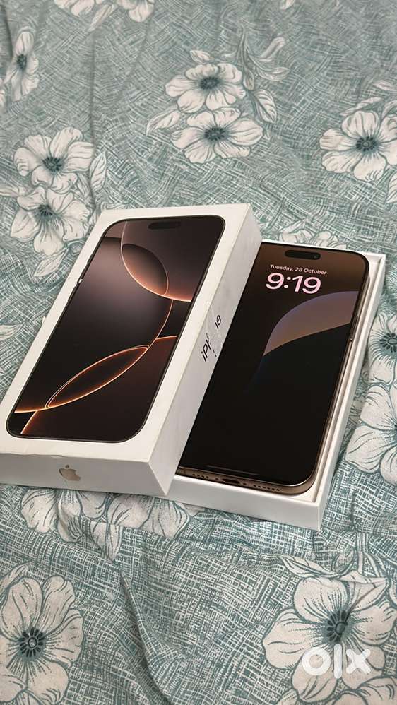 Iphone 16 Pro Max Starlight 256GB with open box