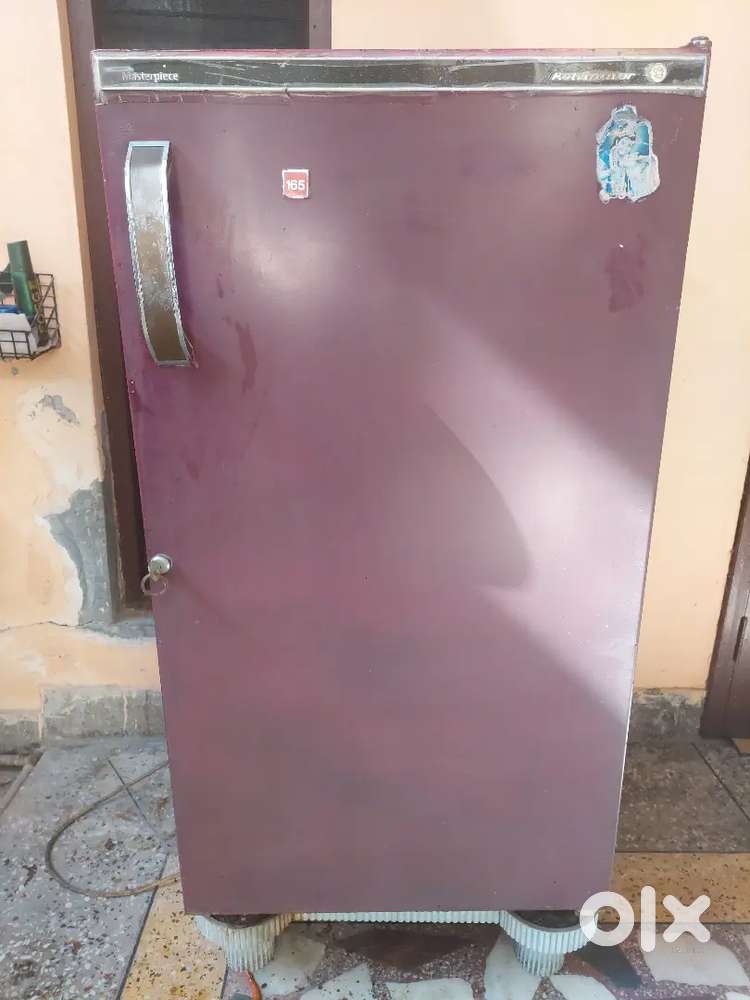 Kelvinator Fridge/Refrigerator for sale