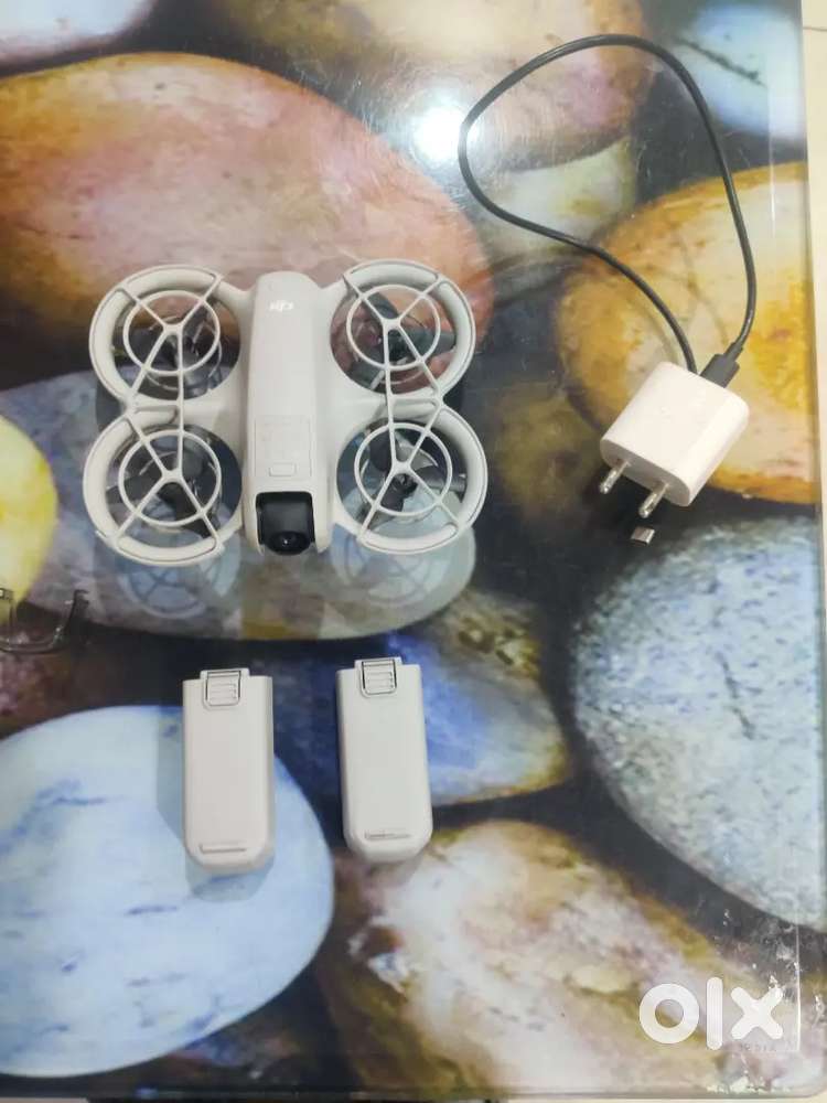 Dji neo with 2 batteries