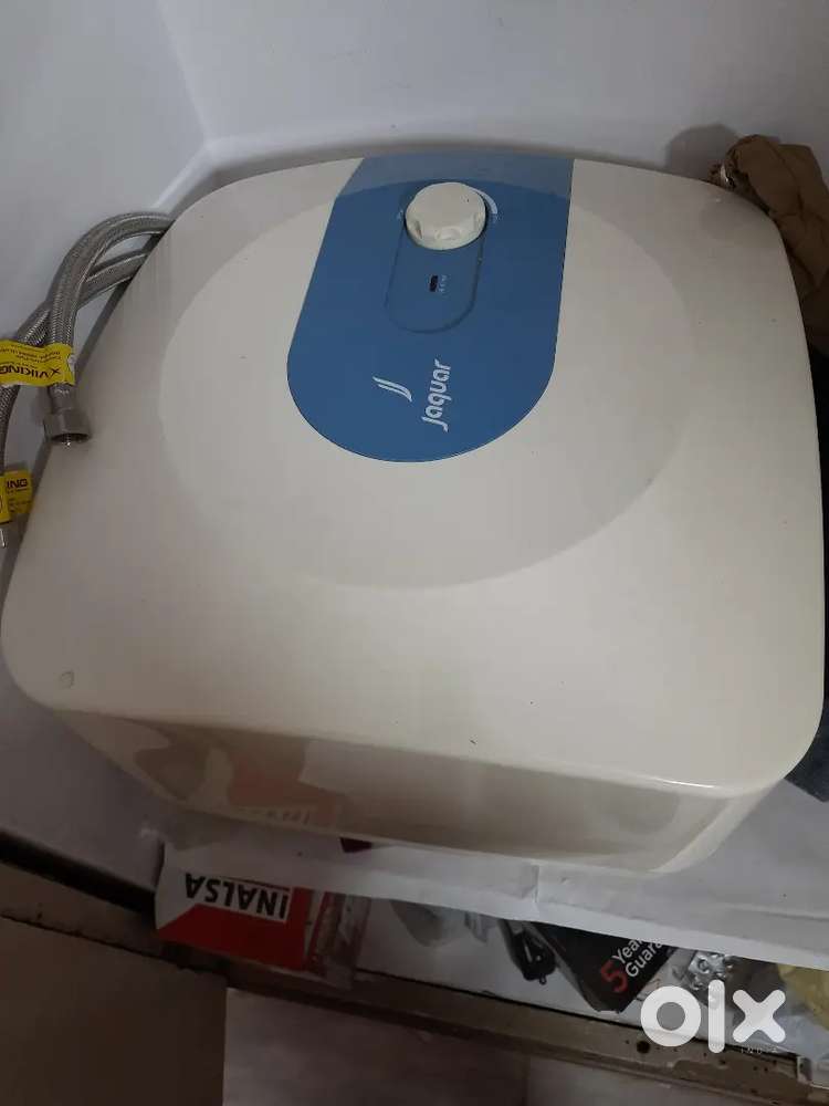 Jaquar water gyser 25 lit