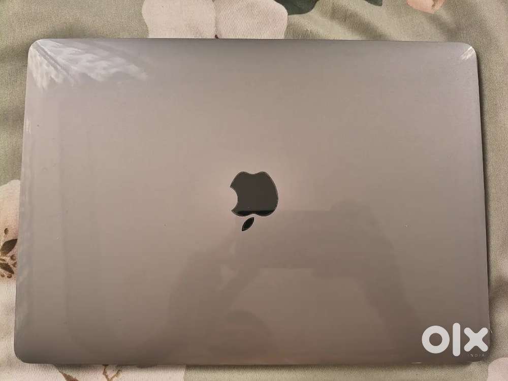 Apple MacBook Pro 2020 Touch Bar, Two Thunderbolt 3 port,Intel Core i5