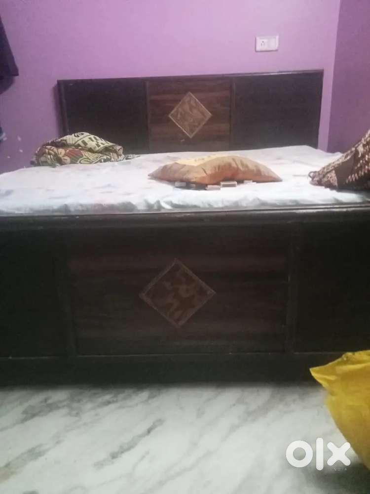 Double bed