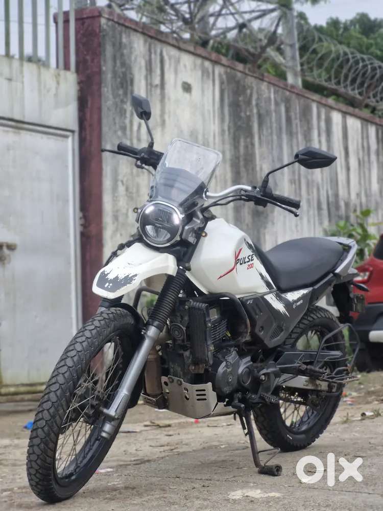 Hero Xpulse 200 fi 1st owner bike with insurance and puc valid