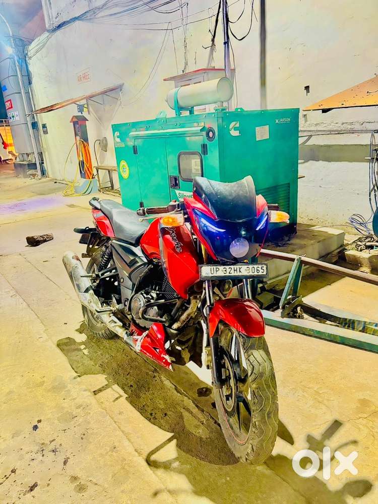 Good. Condtion second owner first self. Start.fix price 46 se kam nahi