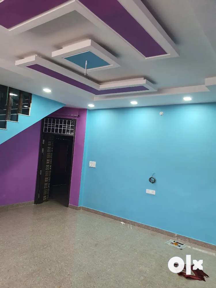 Enjoy stay in fully finished 3 BHK flat on Main road