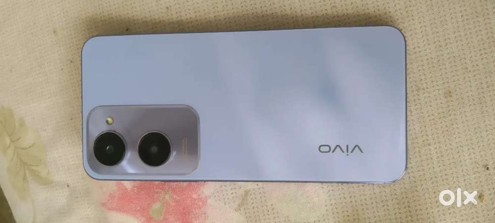 BHAI MEIN APNA PHONE SALE KARNA CHAHTA HUN JISKO LENA HY CONTACT KRO )
