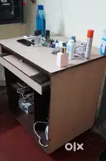 Computer table for sale