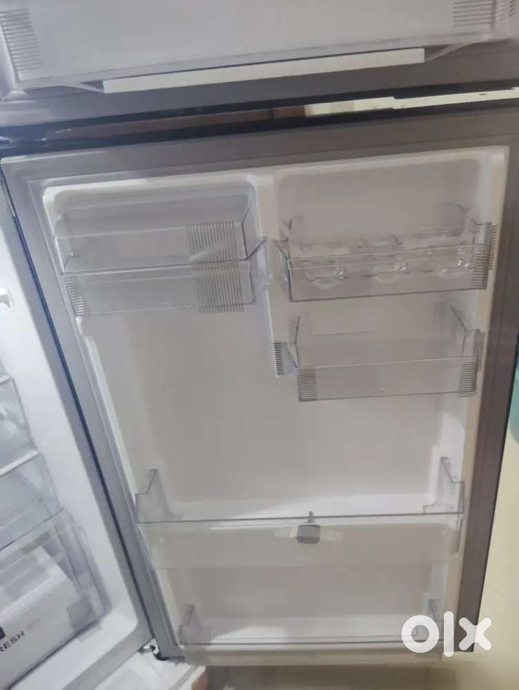Brand New Black And Decker refrigerator 241L double door