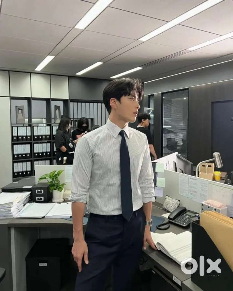 Office ബോയ്, കളക്ഷൻ ബോയ്