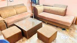 9 seater sofa set with table (good condition)