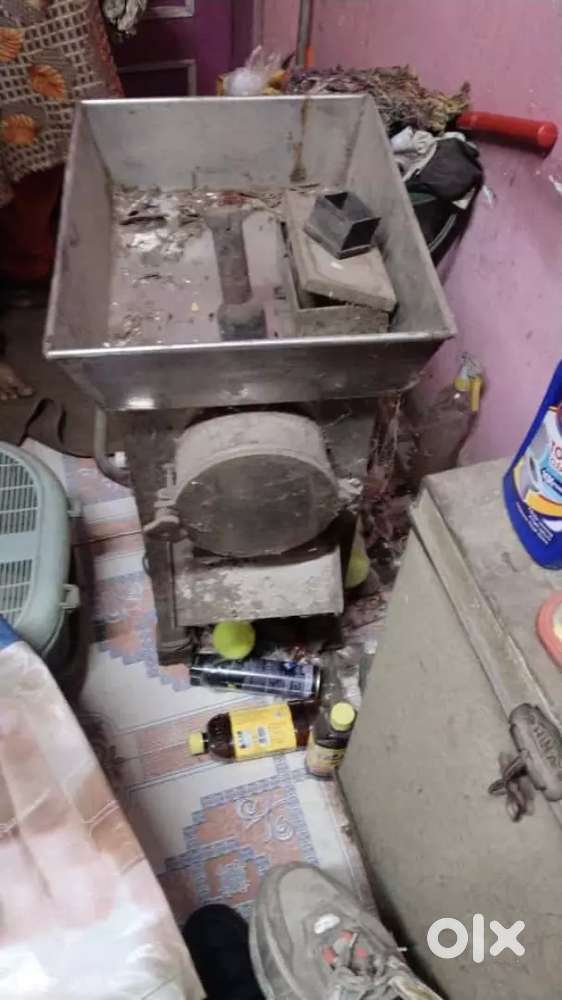 Gravy chutney machine