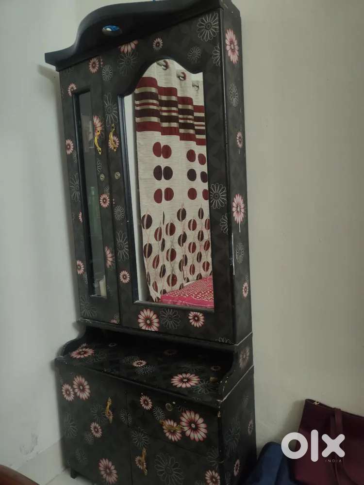 Dressing Table and double rack wooden table