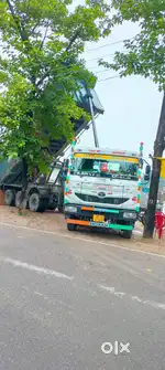 Mai driver hun car se truck trailer18/22wheeler chla leta hun