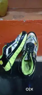 ADIDAS SHOE FOR BOYS