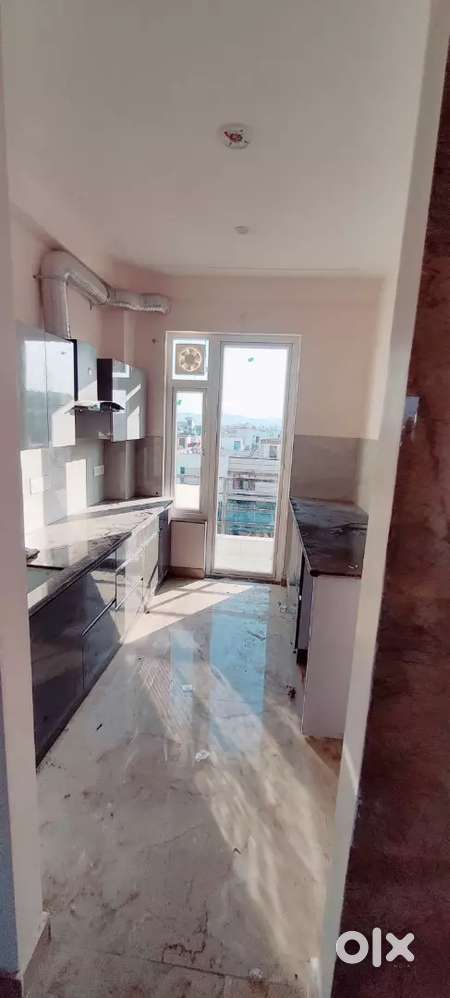3 bhk 3 wash without owner gatedcolony covred parking lift & near road