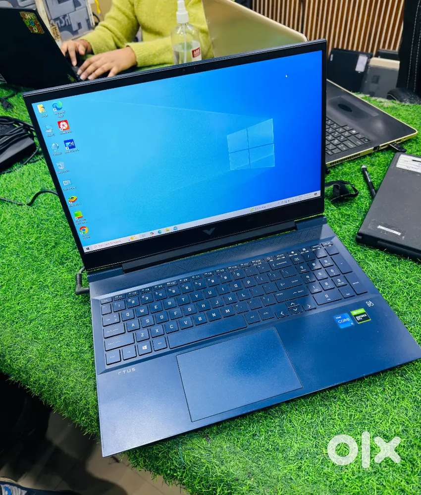 Laptop computer repair