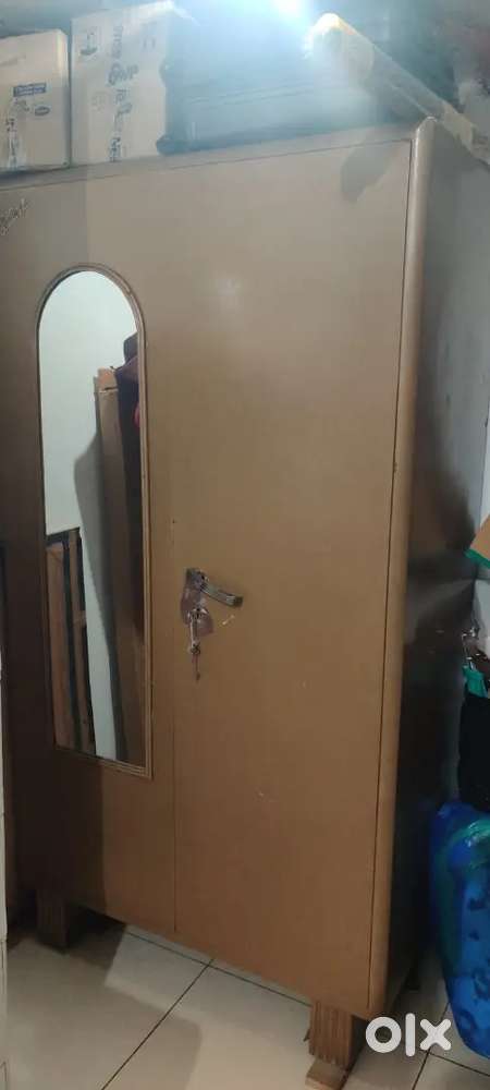 Almari Almirah Steel Study table