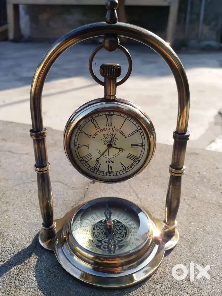 Antique Brass Victoria London 1876 Stand Watch Compass