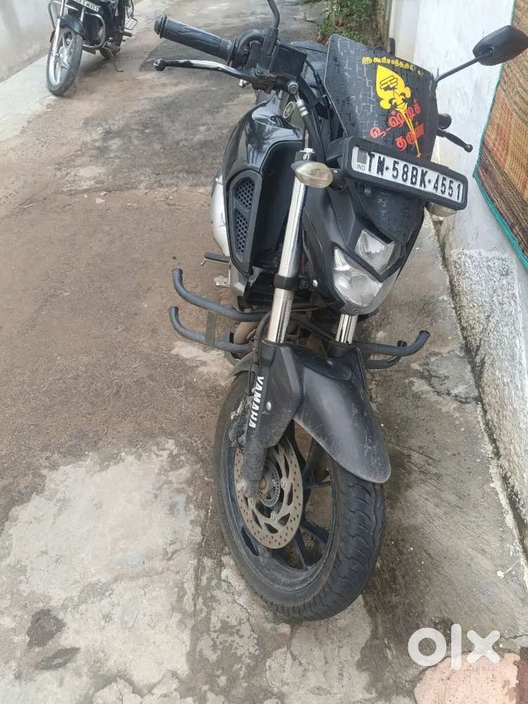 Yemaha FZV3