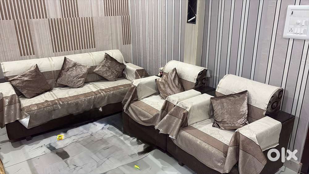 Sofaaa brand new condition