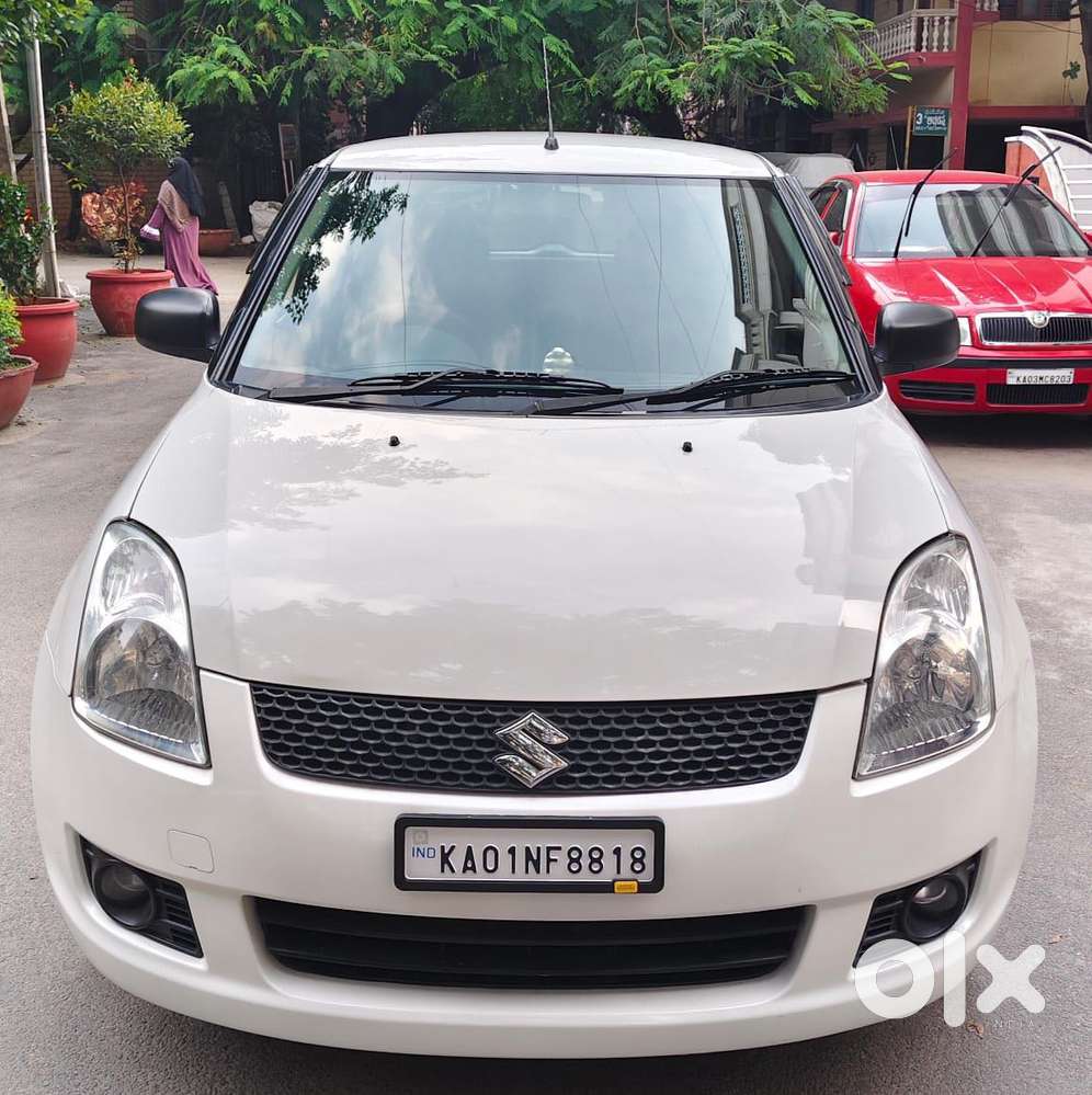 Maruti Suzuki Swift VXI Optional, 2010, Petrol