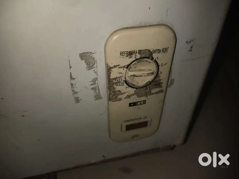 Celfrost 400 Ltrs convertible Deep Fridge