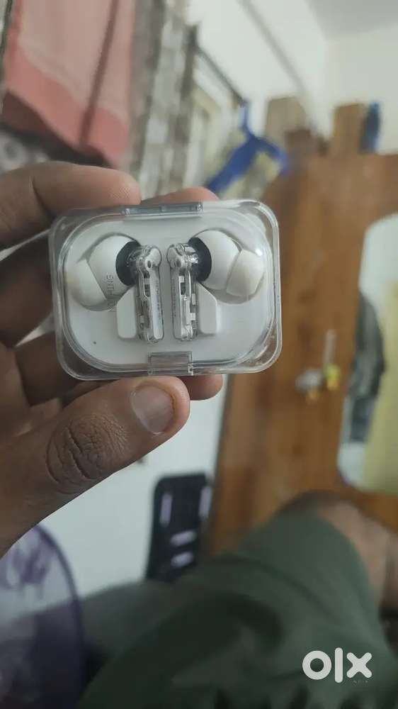 Nothing Ear(a)