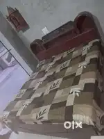 Double bed Box wala