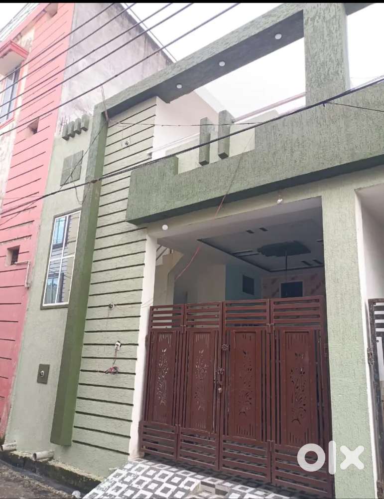 भाटागांव चौक से मात्र 700मीटर दूरी पर 2bhk मकान बेचना है