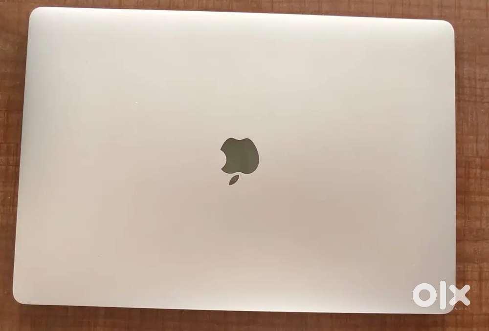 MacBook Pro A2141