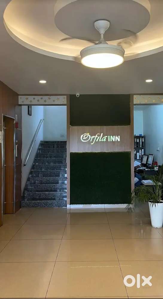 F&B service and housekeeping staff needed